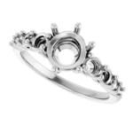 ring-setting-with-side-stones