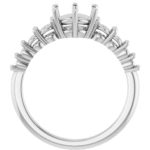 graduated-engagement-ring