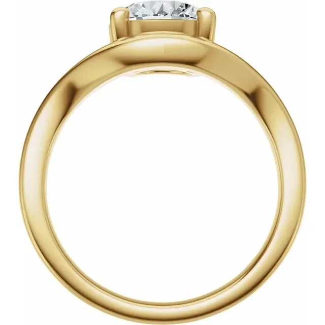 Customize your 10x8 mm oval engagement ring with our elegant solitaire setting. Ideal for lab diamonds, made to order with low MOQ and fine craftsmanship.