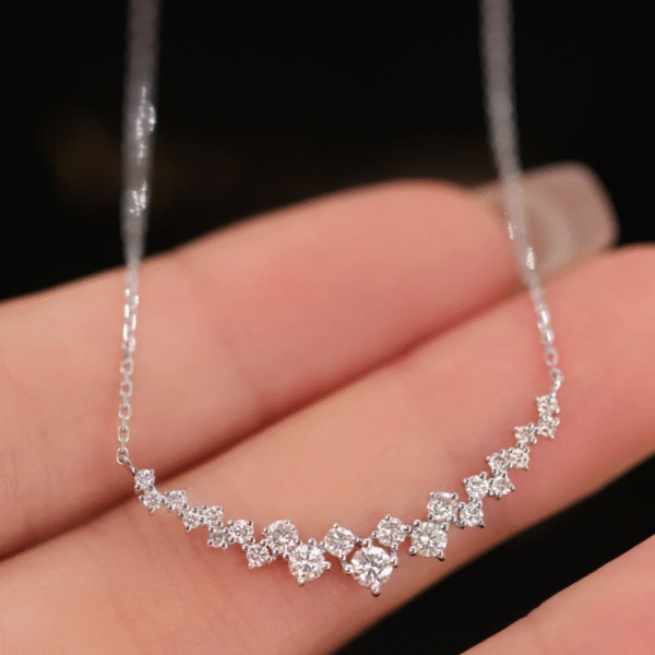 This design features a lab diamond cluster pendant, skillfully blending the sparkle of multiple stones with a graceful and modern arrangement. Moreover, we offer a wide variety of metal choices including 925 sterling silver, 9K, 10K, 14K, 18K gold, and PT950 platinum. In addition, the stones can be customized to moissanite, natural diamonds, lab-grown colored gemstones, or natural gemstones according to your preference.