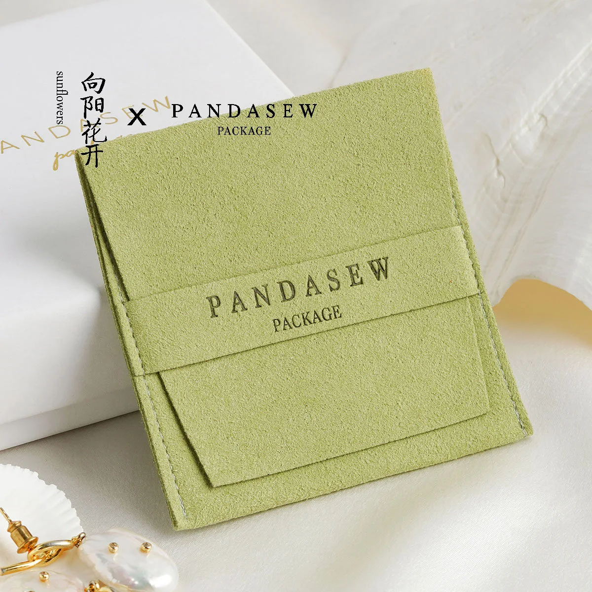 custom microfiber jewelry pouch,jewelry pouch custom,custom jewelry packaging,microfiber suede pouch,jewelry dust bag,custom pouch with logo,jewelry brand packaging,wholesale jewelry pouch,custom accessory pouch,MOQ jewelry packaging