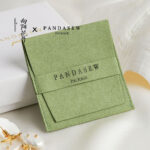 custom microfiber jewelry pouch,jewelry pouch custom,custom jewelry packaging,microfiber suede pouch,jewelry dust bag,custom pouch with logo,jewelry brand packaging,wholesale jewelry pouch,custom accessory pouch,MOQ jewelry packaging