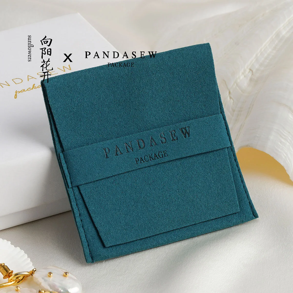 custom microfiber jewelry pouch,jewelry pouch custom,custom jewelry packaging,microfiber suede pouch,jewelry dust bag,custom pouch with logo,jewelry brand packaging,wholesale jewelry pouch,custom accessory pouch,MOQ jewelry packaging