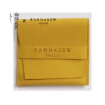 custom microfiber jewelry pouch,jewelry pouch custom,custom jewelry packaging,microfiber suede pouch,jewelry dust bag,custom pouch with logo,jewelry brand packaging,wholesale jewelry pouch,custom accessory pouch,MOQ jewelry packaging