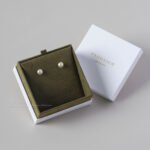 Designed specifically for jewelry brands, designers, and boutiques, this luxury jewelry box offers a reliable packaging solution for rings and necklaces. Whether used for daily sales, bridal collections, or premium gifting, it helps create a polished and professional brand image across all touchpoints.