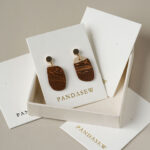 Logo customization is available to support brand identity in a subtle and controlled way. Your logo can be added to align with your brand’s visual language, whether minimal, modern, or classic. This custom logo jewelry display card is suitable for bulk orders, small batch production, and long-term brand packing use, making it flexible for both emerging designers and established jewelry businesses.