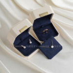 Created specifically for jewelry brands, designers, and studios, this custom logo jewelry box supports both small-batch and larger packaging needs. It works well for rings, earrings, and fine jewelry pieces, whether used as a primary box or part of a layered packaging system. With its elegant form and dependable structure, the box offers a practical yet elevated solution for long-term brand packaging strategies.