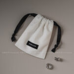 Custom jewelry storage box with a luxury design. Ideal for brands seeking professional packaging with a 1pc MOQ. Shop premium quality now.