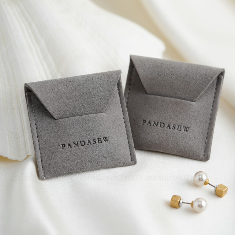 custom microfiber card pouch, small jewelry bag, suede jewelry pouch, branded jewelry packaging, microfiber card sleeve, jewelry pouch with logo, wholesale jewelry bags, slim gift pouch, jewelry card holder, OEM jewelry packaging