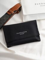 This custom cotton envelope pouch features a sleek design and soft fabric. It provides a natural and secure solution for jewelry branding.
