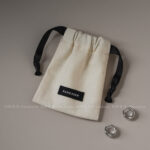 Custom jewelry storage box with a luxury design. Ideal for brands seeking professional packaging with a 1pc MOQ. Shop premium quality now.